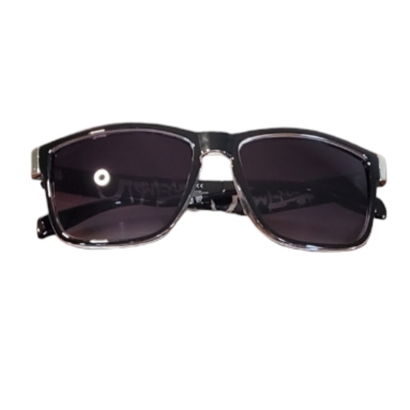 Quicksilver men's sunglasses black - Picture 1 of 5